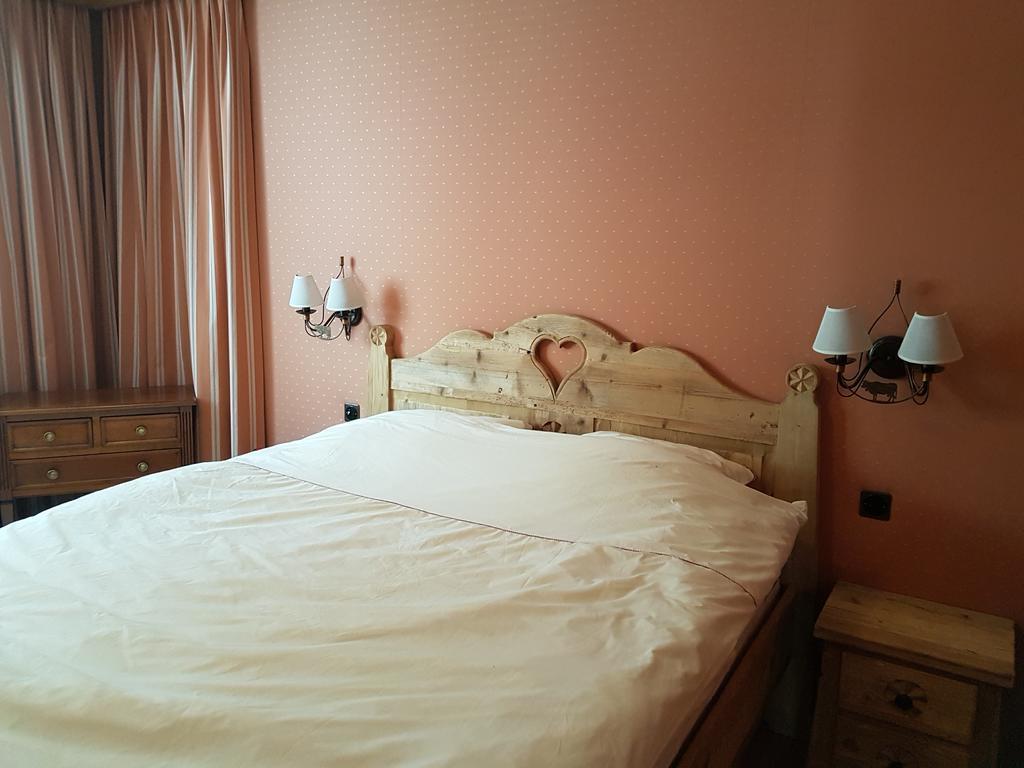 Appartement Clairiere Des Barzettes Avec Vue Magnifique Crans-Montana Ngoại thất bức ảnh