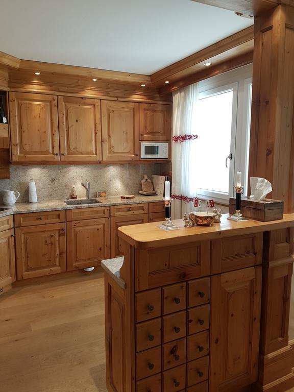Appartement Clairiere Des Barzettes Avec Vue Magnifique Crans-Montana Ngoại thất bức ảnh