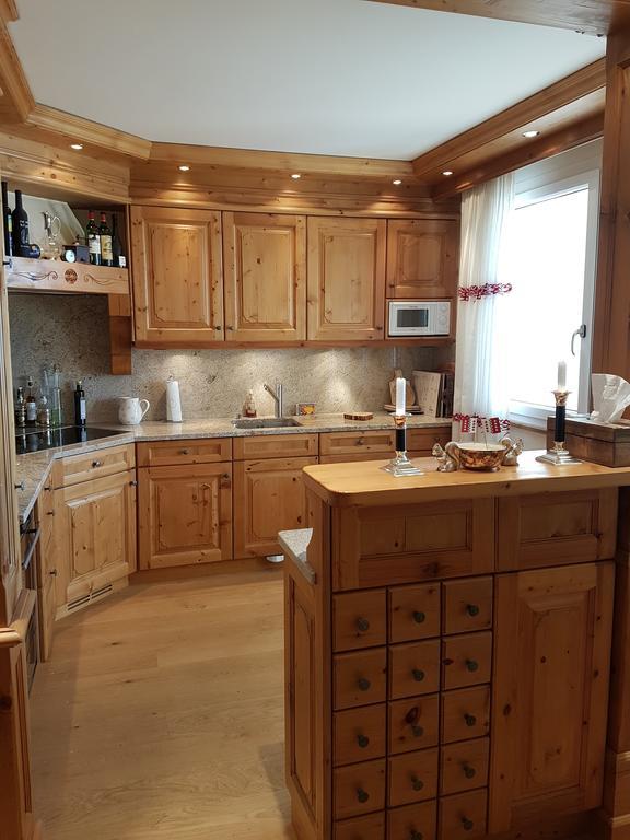 Appartement Clairiere Des Barzettes Avec Vue Magnifique Crans-Montana Ngoại thất bức ảnh
